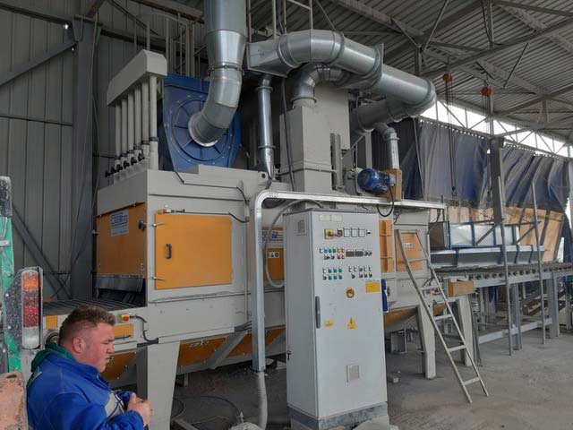 Sandstrahlmaschine Sandstrahlanlage COGEIM STL/A 1300/2+1TR, Baujahr 2017